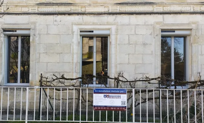 Fenêtres et volets roulants solaire sur mesure à Saint-André-de-Cubzac, Bordeaux, Moderne Menuiserie 33