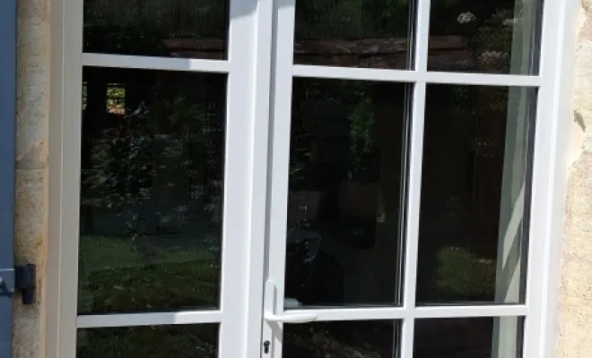 Nouvelle menuiserie en bois après intervention Moderne menuiserie 33
