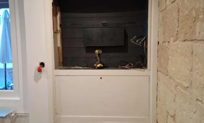 Création et pose d’un châssis fixe PVC avec vitrage sécurit à Bordeaux – Chantier Bornstein, Bordeaux, Moderne Menuiserie 33